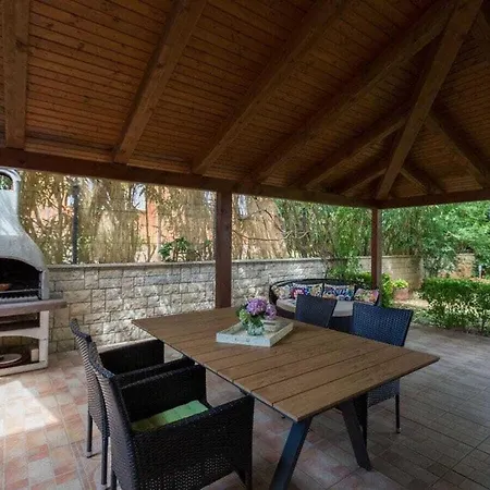 Green Marea Comfortable Holiday Holiday home Tar-Vabriga